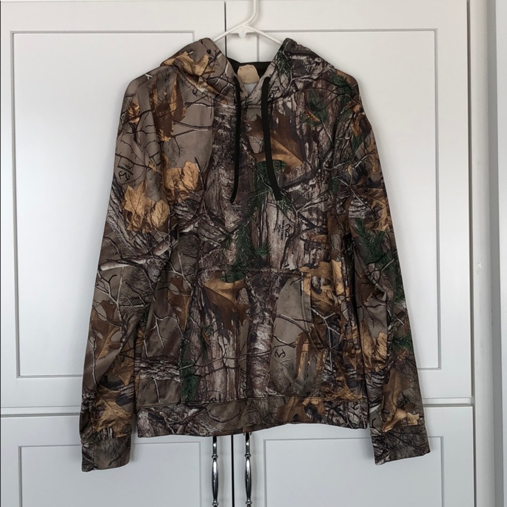 Youth size Medium camp hoodie by Readhead